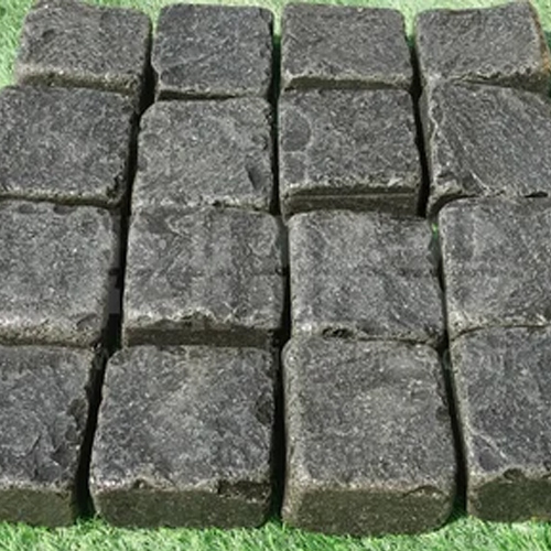 tumbled dark basalt cobblestone patio pavers